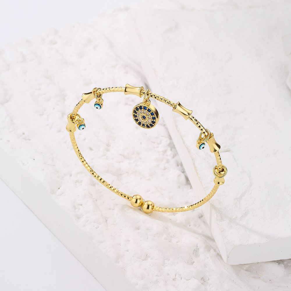 Title 5, Gold Zircon Demon Eye Palm Thin Bracelet