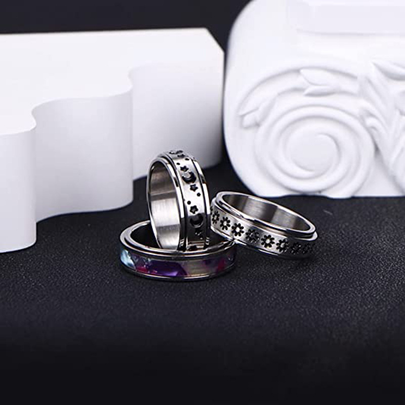 Titanium Steel Turning Ring Star Moon Decompression