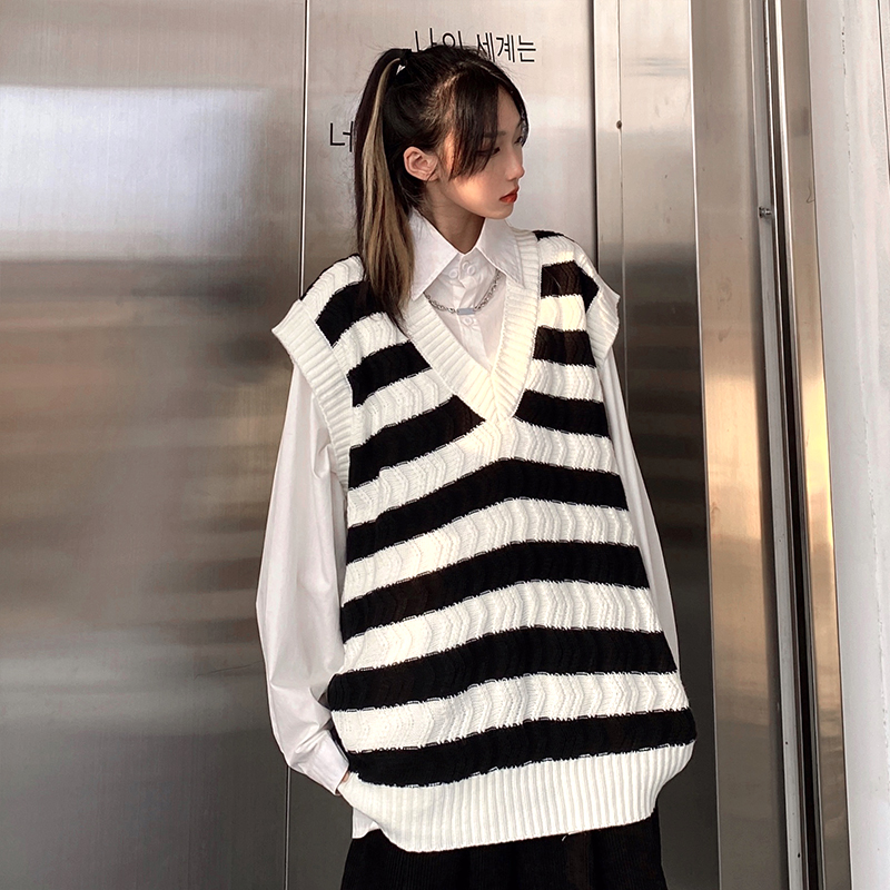 Autumn New Loose Ins Striped Knitted Vest