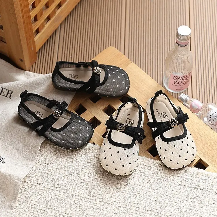 French Round Toe Polka Dot Soft Sole