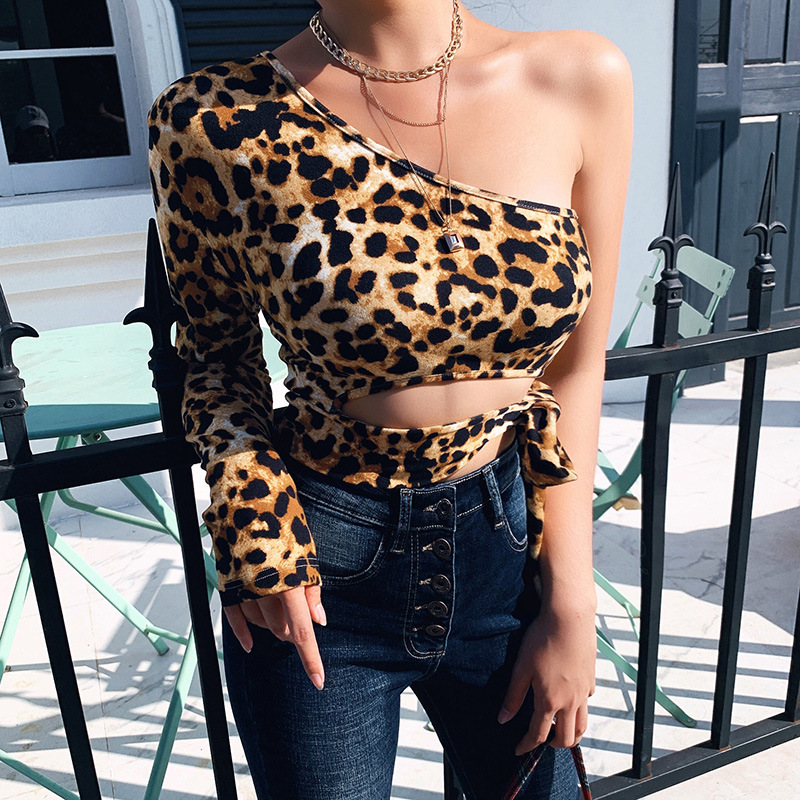 Leopard Print Long-sleeved Navel  Back Slant Collar T-shirt