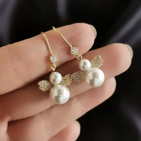Fashion Personality Sterling Silver Girl Temperament Earrings