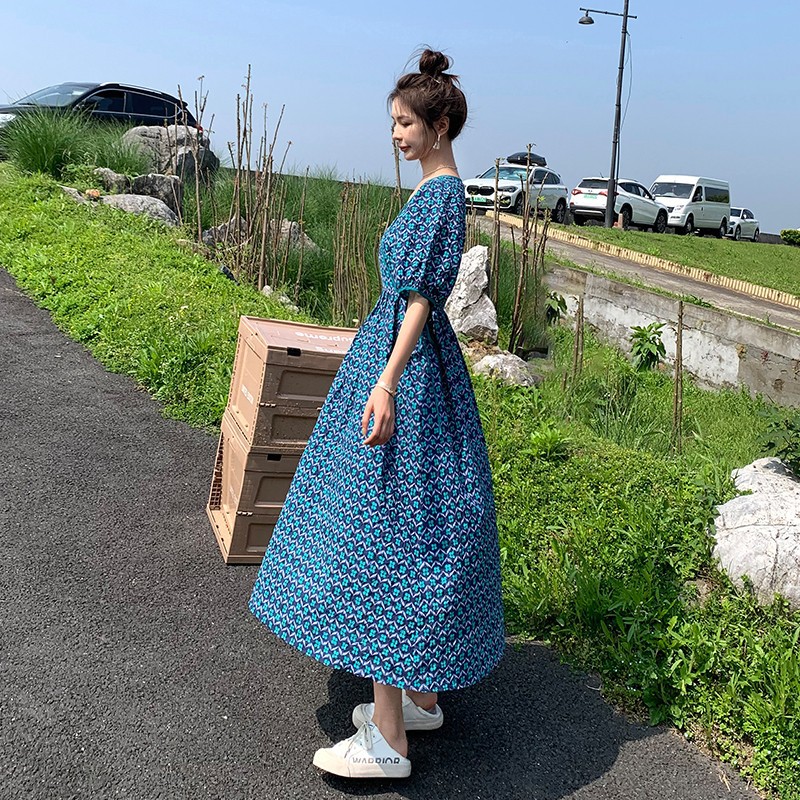 Puff-Sleeve Floral Midi Dress, picture 7 of 10