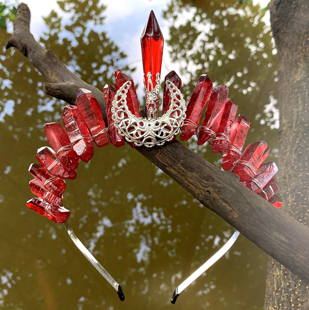 Natural Pure Handmade Crystal Hollow Moon In The South Column Crown Hair Band