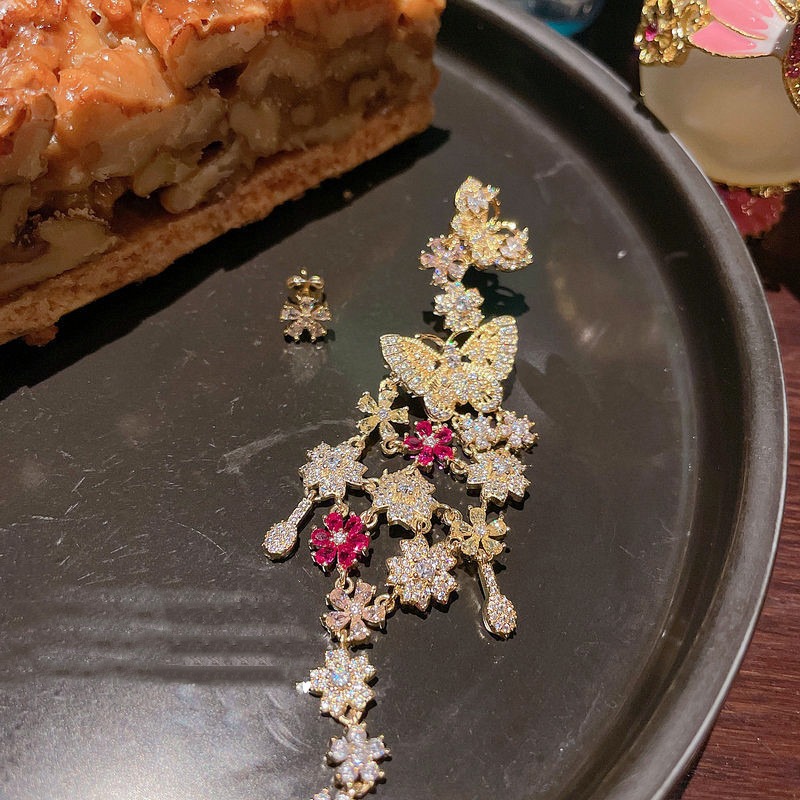 Brilliant Other Shore Flower Jewel Earrings Designer 18K Gold Plated