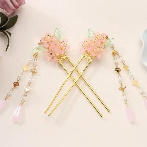 Antique Hanfu Headdress Tassel Bride Hairpin Step Shaking Insert