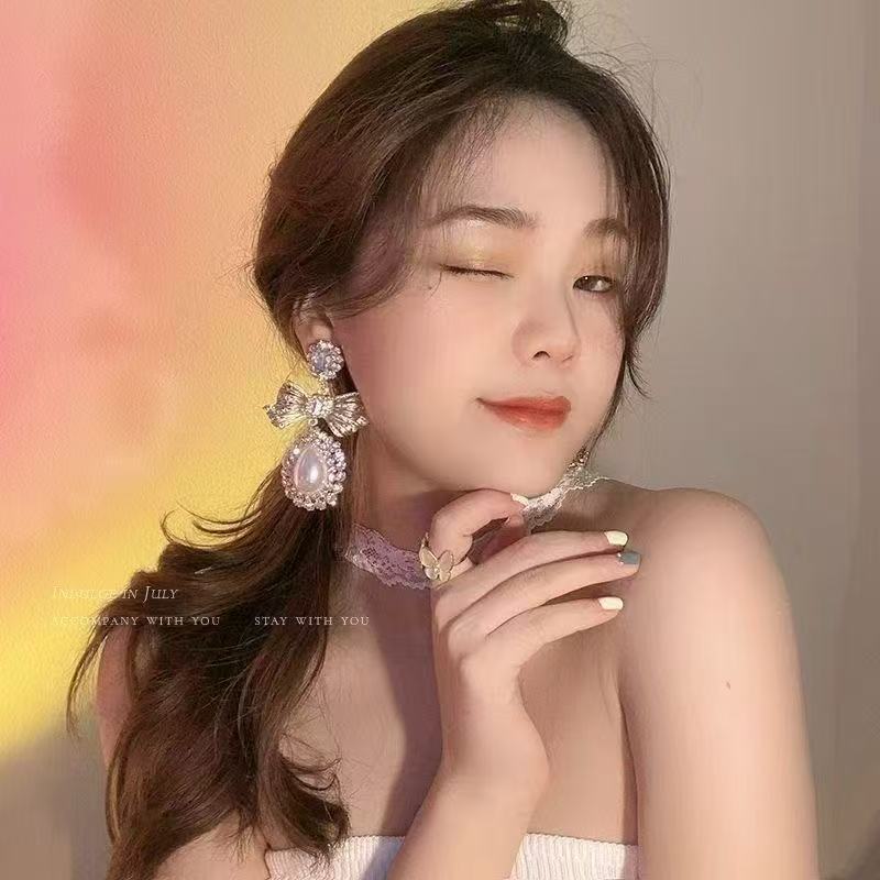 Pearl Bow Drop Earrings — Elegant Water Drop Design