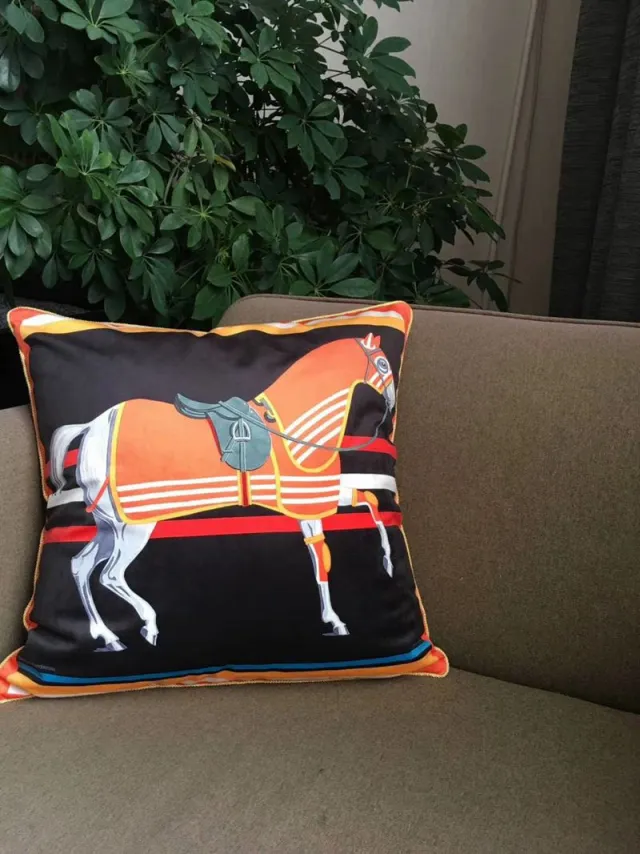 Super Soft Velvet Double Sided Printed Horse Head Pillow Case 6 Style - Shop at LoveMi