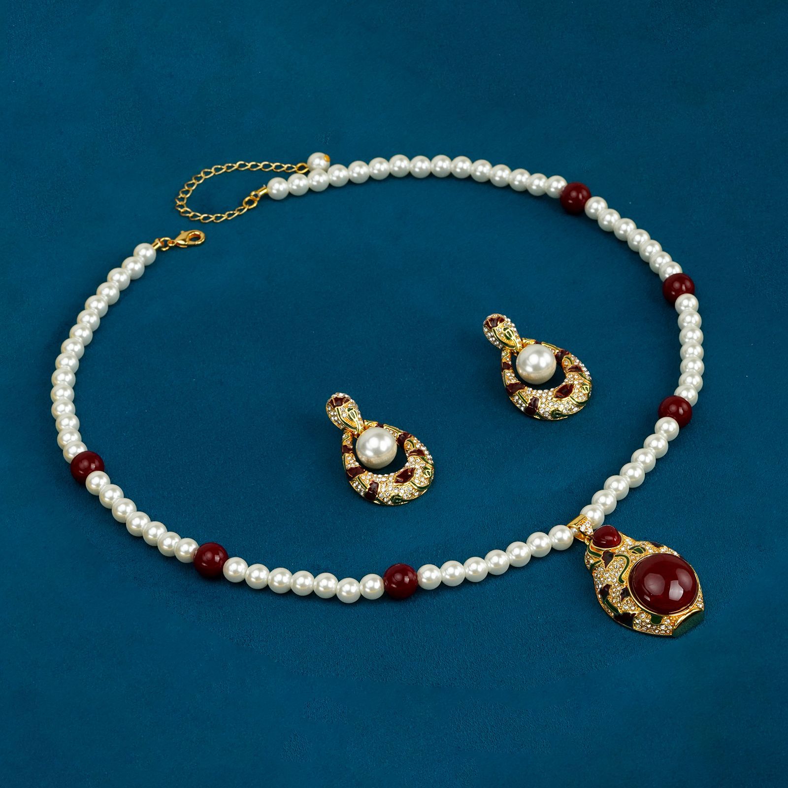 New French Court Style Earrings Necklace With Elegant Temperament