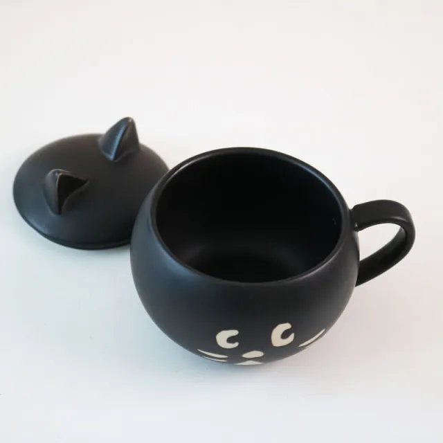 Embossed Surprised Cat Ceramic Instant Noodle Bowl Black - Shop at LoveMi