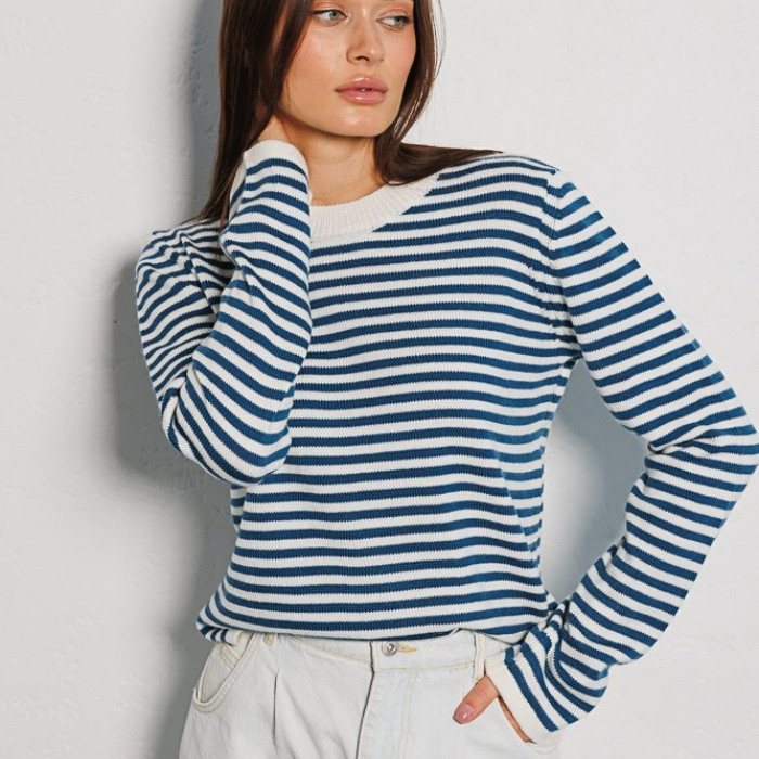 Women's Fashionable Simple Thread Contrast Color Round Neck Knitted Striped Sweater