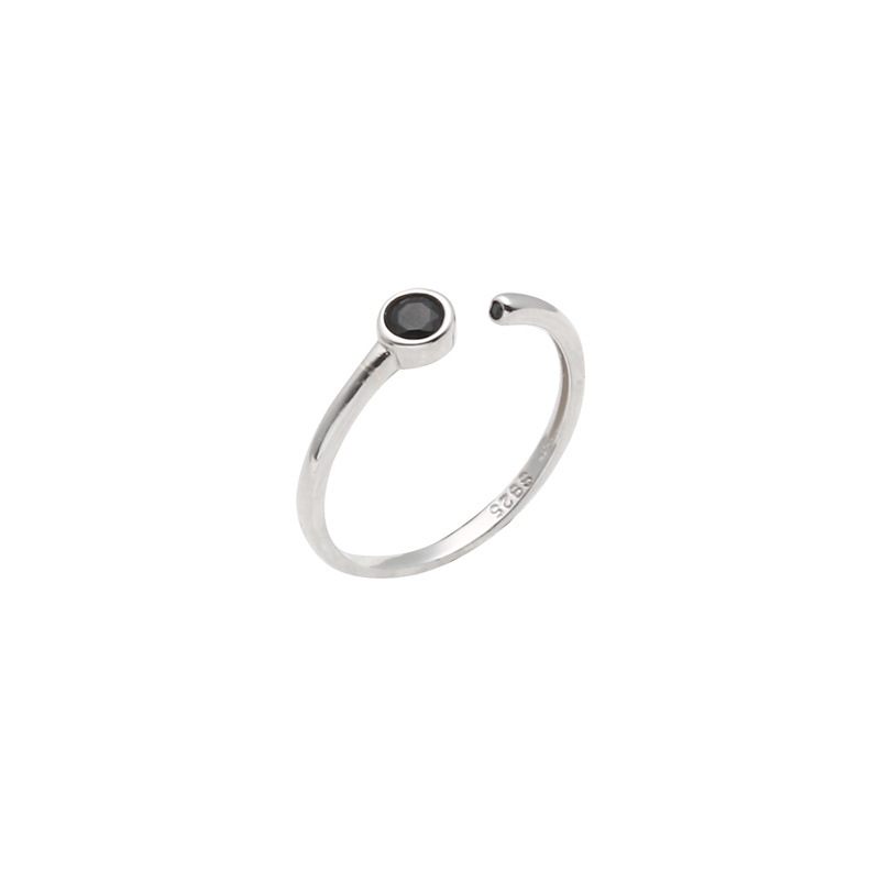 Simple Black And White Zircon Personality Ring