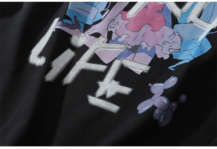 Title 13, Loose two-dimensional cartoon long sleeves