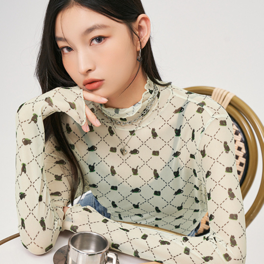 Digital Printing Mesh Yarn Wavy Pile Collar Long Sleeves