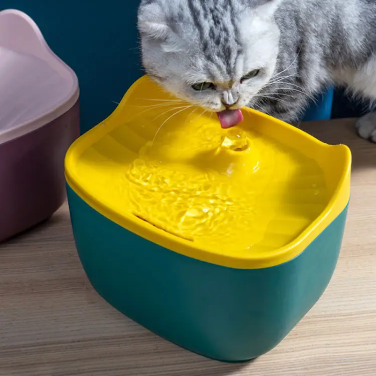 Removable And Washable Pet Cat Drinking Fountain