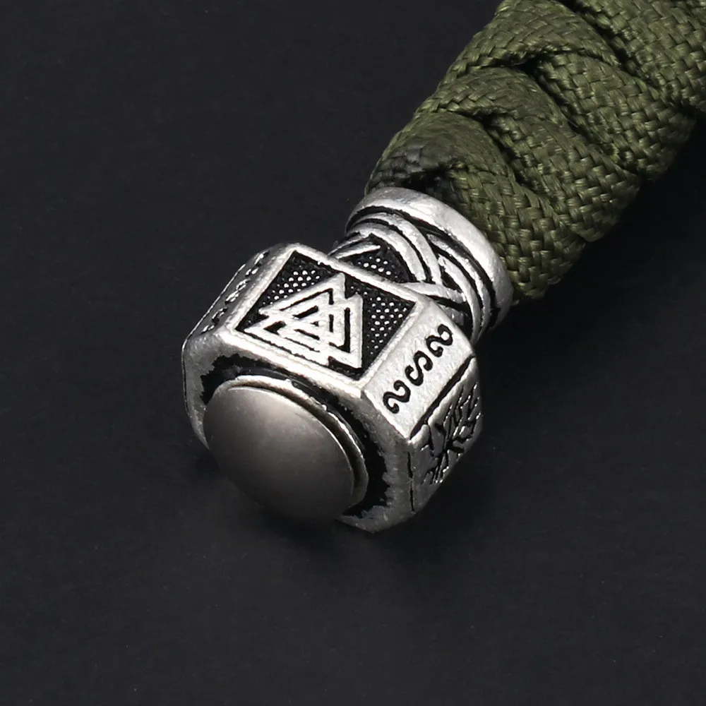 Hand-woven Outdoor Mountaineering Racing Keychain - Key003