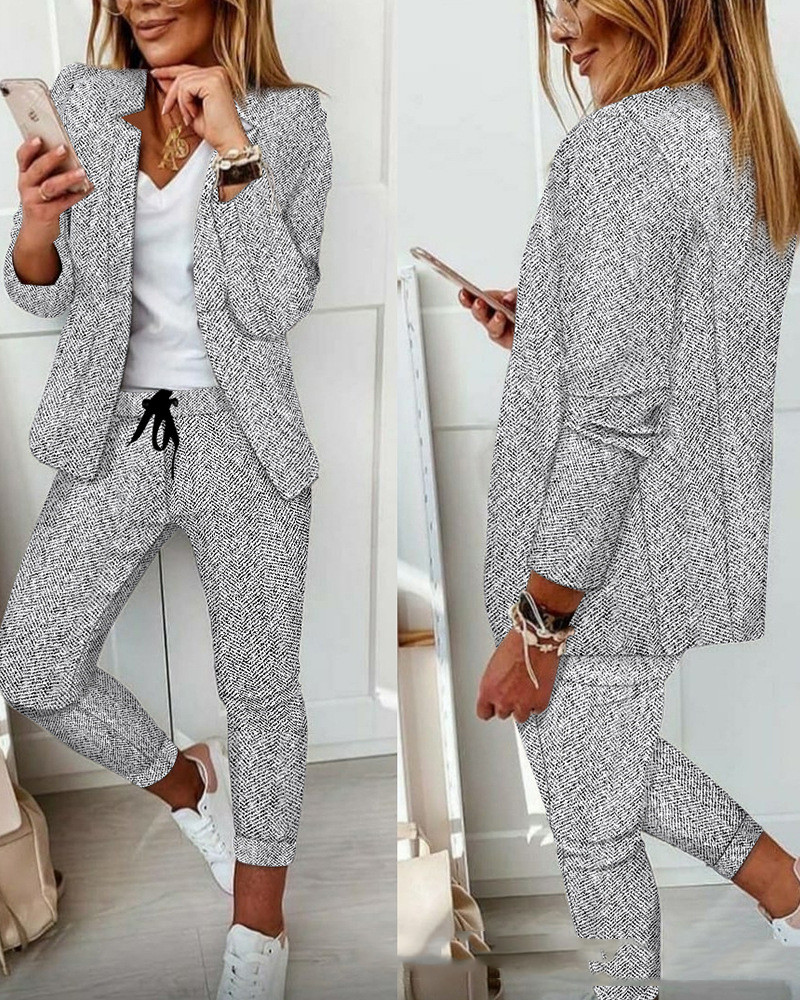 Two-piece Women's Printed Contrast Color Suit