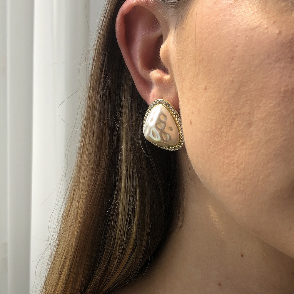 Small Incense Style High-end Irregular Earrings