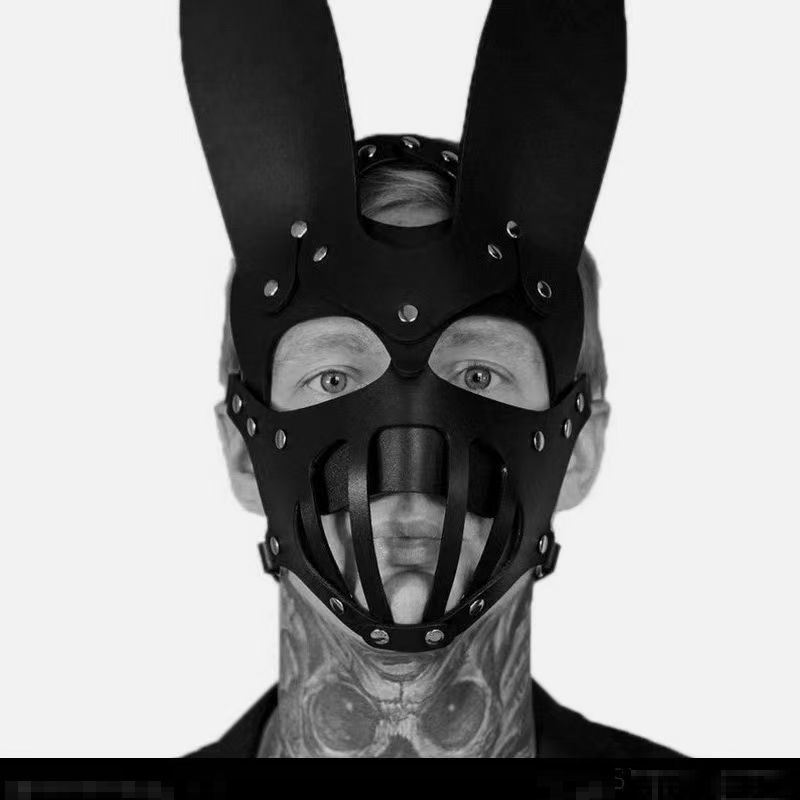 Black Leather Rabbit Ear Mask — foto 6