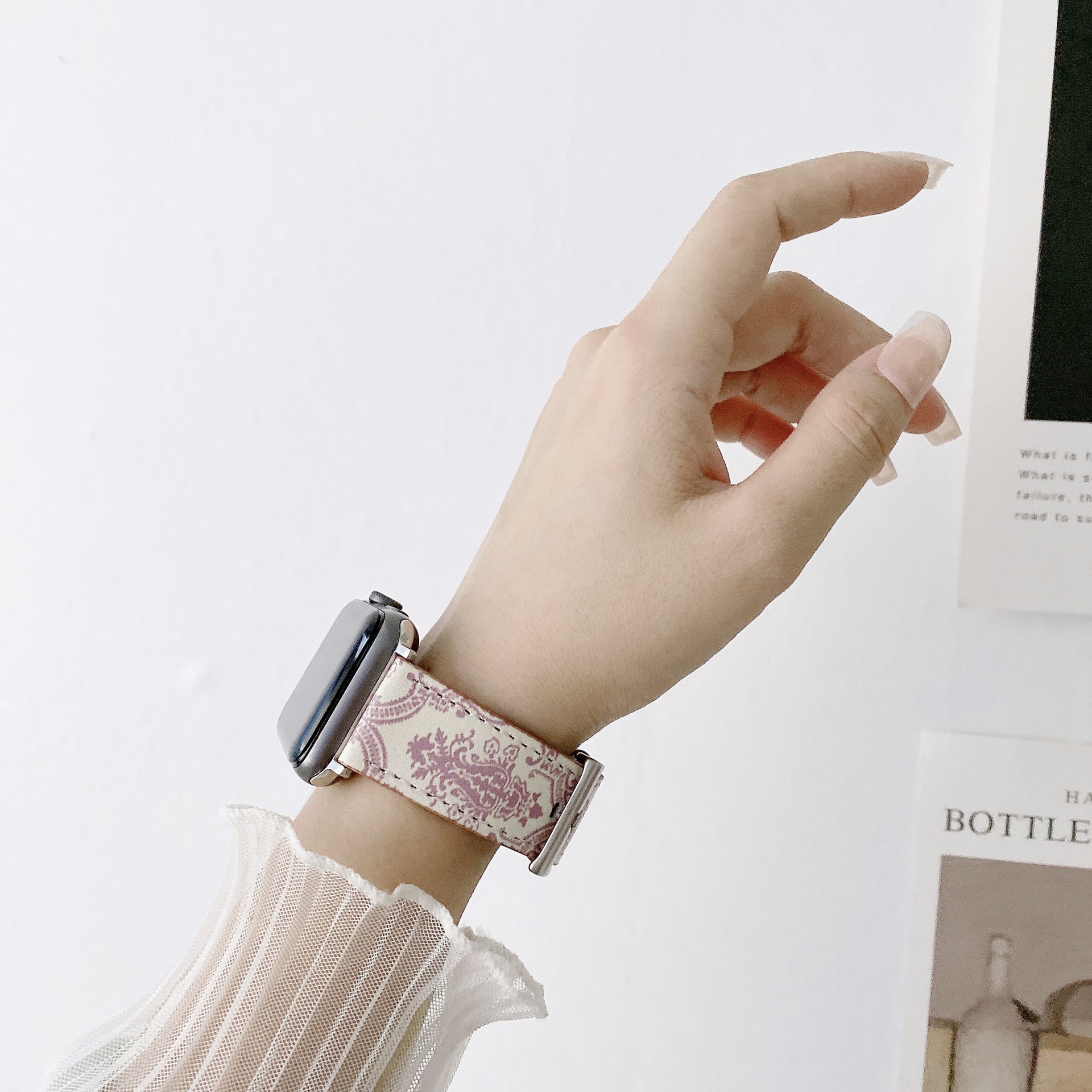 Ethnic Style Versatile Watch With Leather Strap