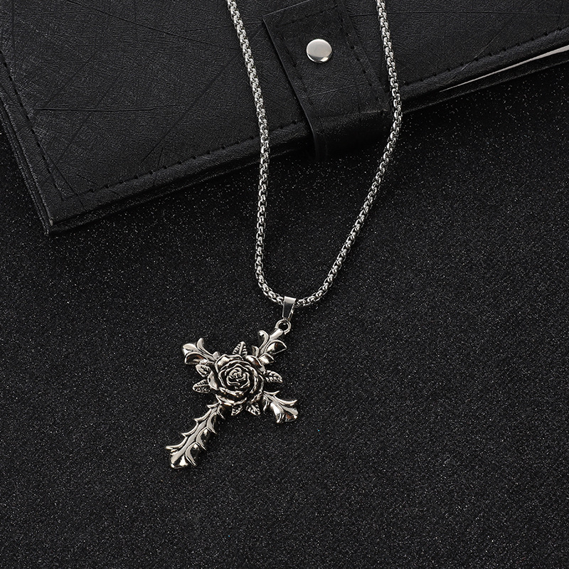 European And American Style Trendy Men's Necklace Street Personality alternate