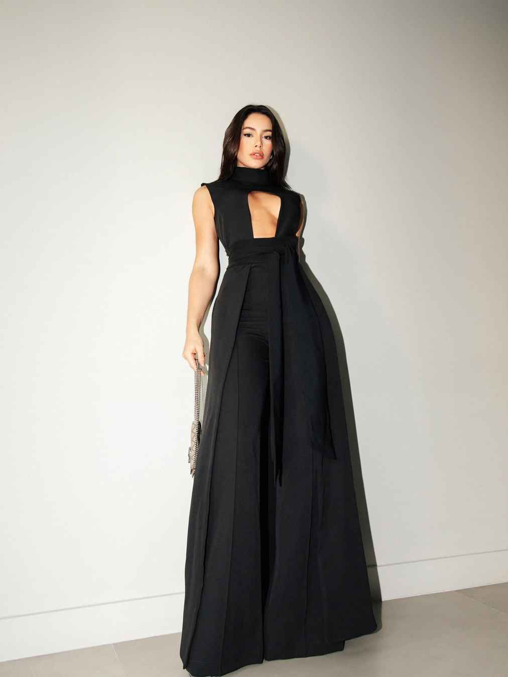 Black Sleeveless Lace-up Long Top & High-waisted Pants Set