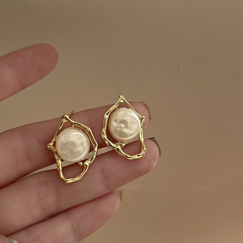 Exclusive Vintage Stud Earrings Female Sterling Silver Needle Niche High End Jewelry