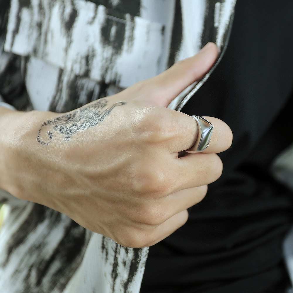 Men's Retro Punk Titanium Steel Ring Jewelry Men's Trendy Personality Geometric Glossy Ring