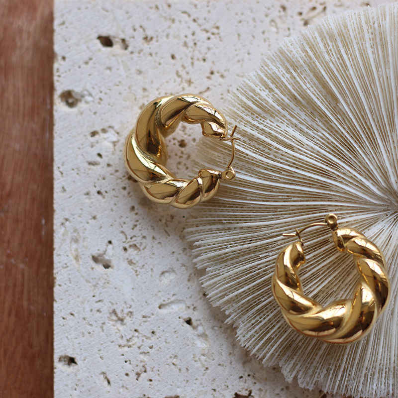 Heavy Solid Horn Wrapped Twist Earrings, Casting Earrings, Earrings, Titanium Steel Plated With 18K Gold