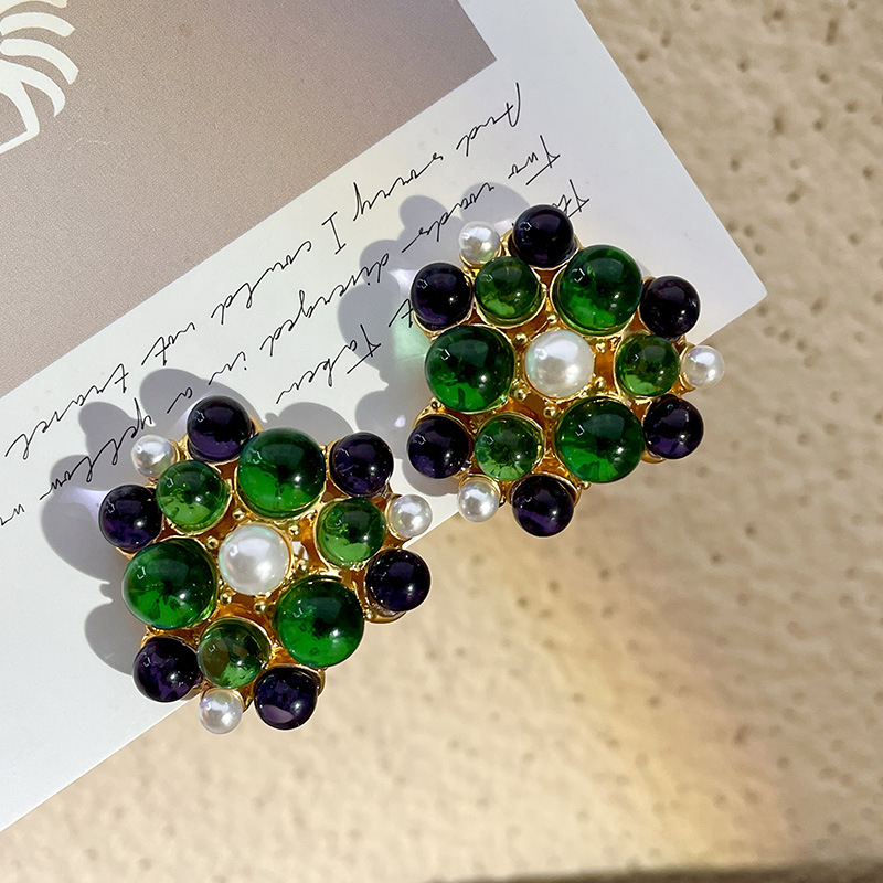 Title 2, Retro Debutante Style Green Ear Studs Earrings