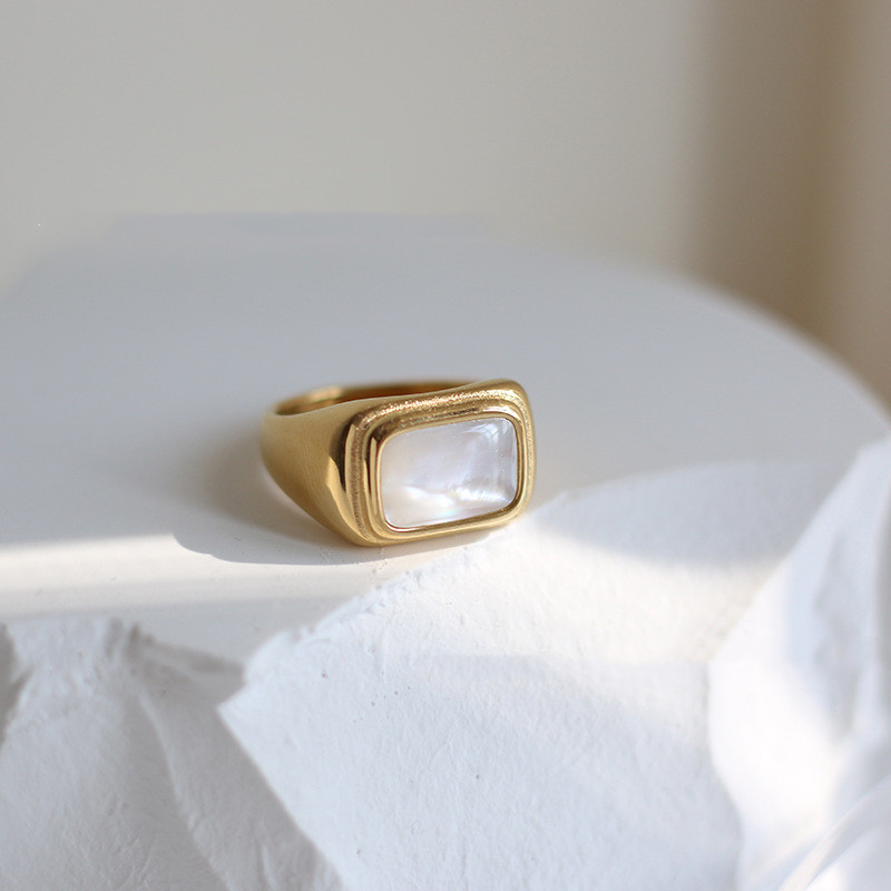 Geometric Metal Square White Shell Ring