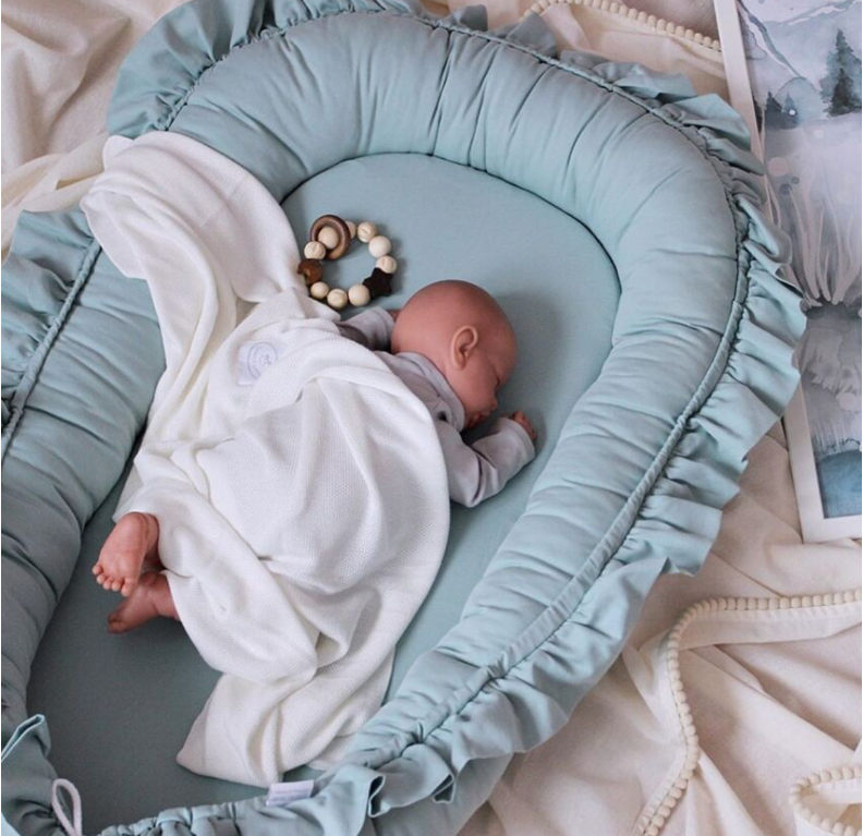 Lace Cotton Baby Bionic Bed - Portable Newborn Crib | Dream Tech