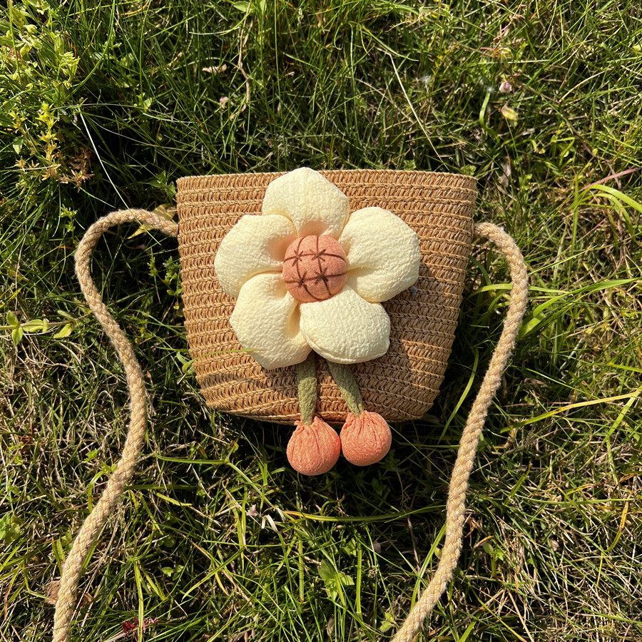 Light yellow flowers