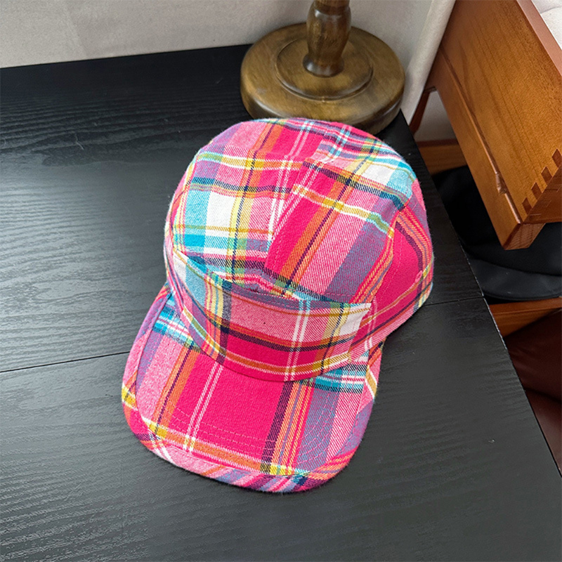 Summer Men's And Women's Identical Simple Unadorned Check-patterned Texture Personalized Retro-style Baseball Cap, Suitable For Photography And Travel.