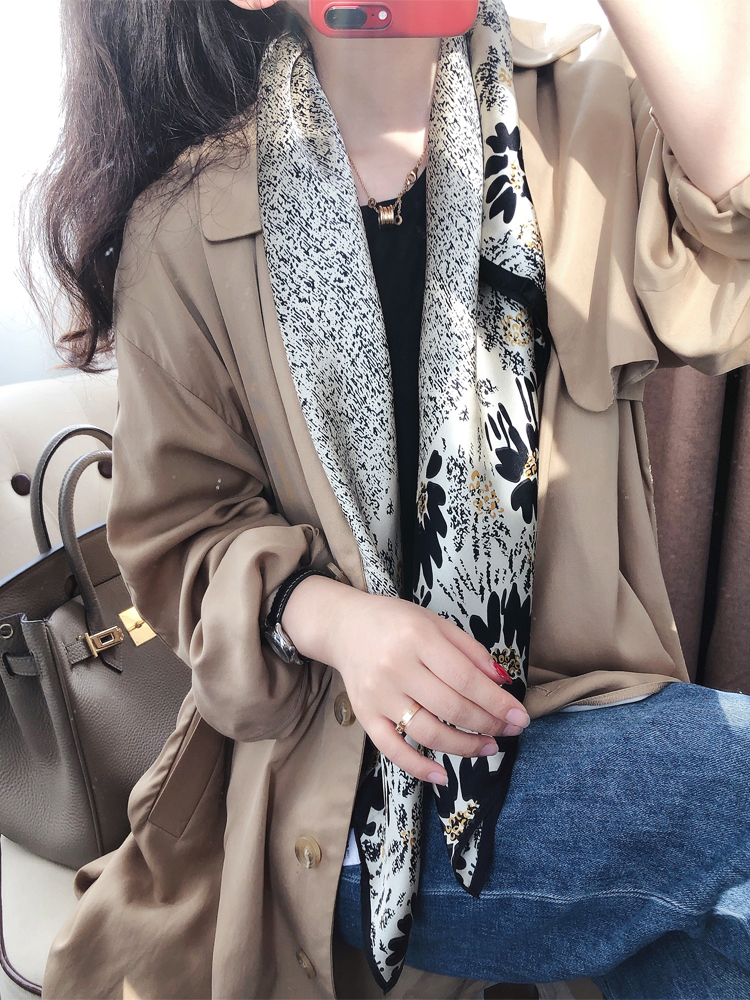 Black And White Temperament Satin Scarf Shawl Dual-use