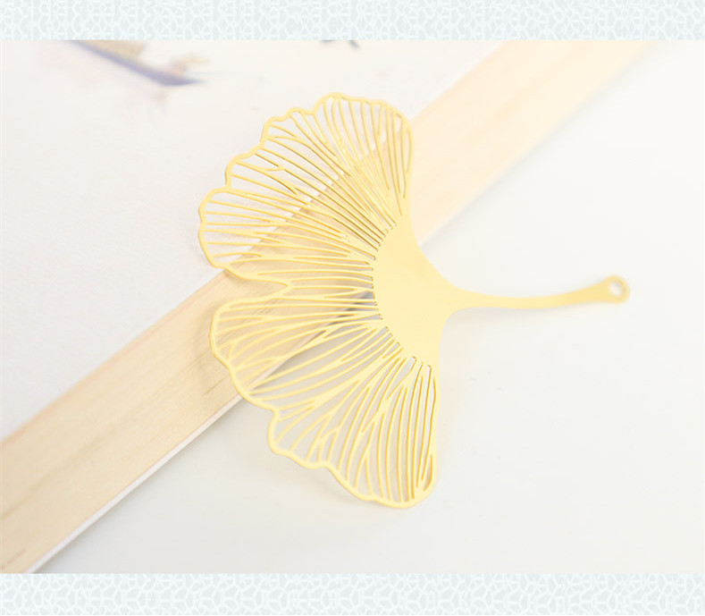 Metal bookmark apricot leaf