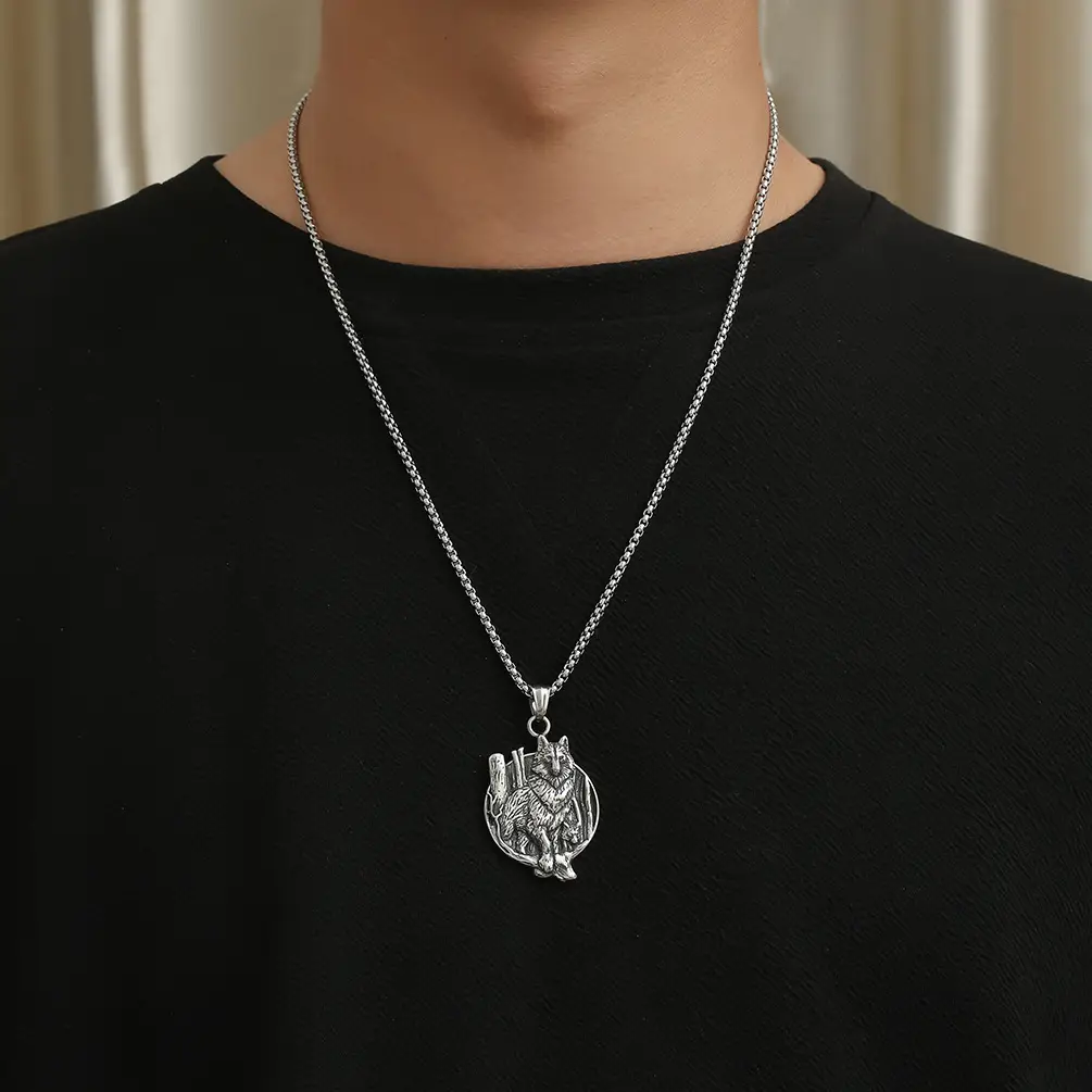 Vintage Wolf Titanium Steel Necklace Men's Body Protection