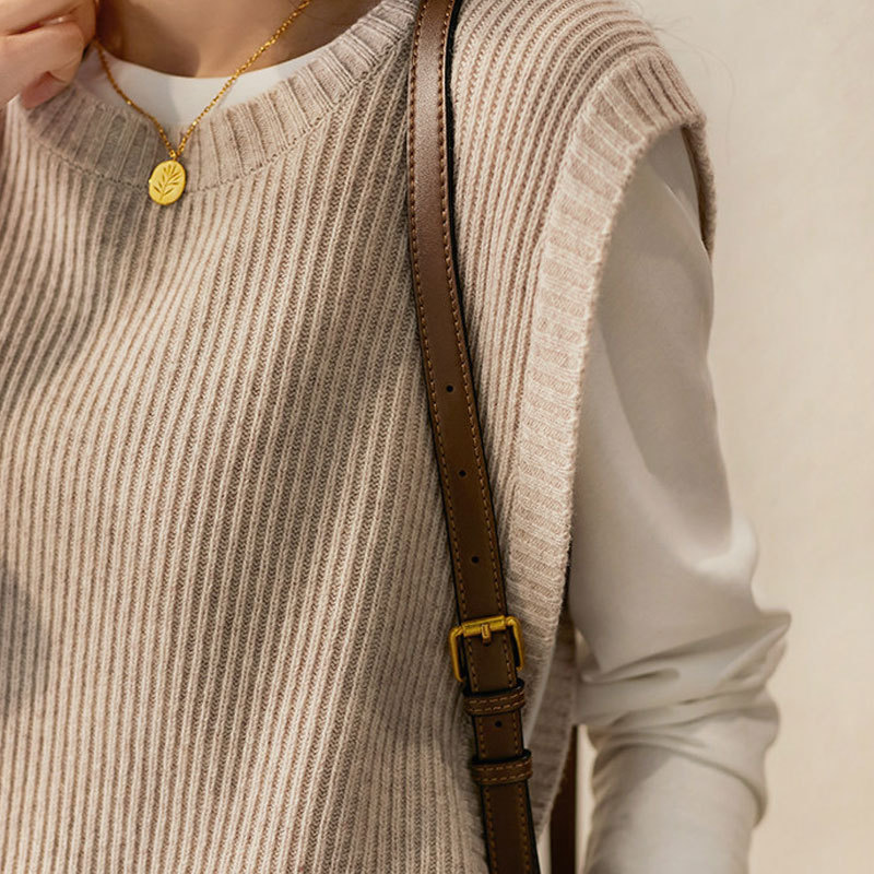 Women's Short Casual Stacked Sleeveless Vest