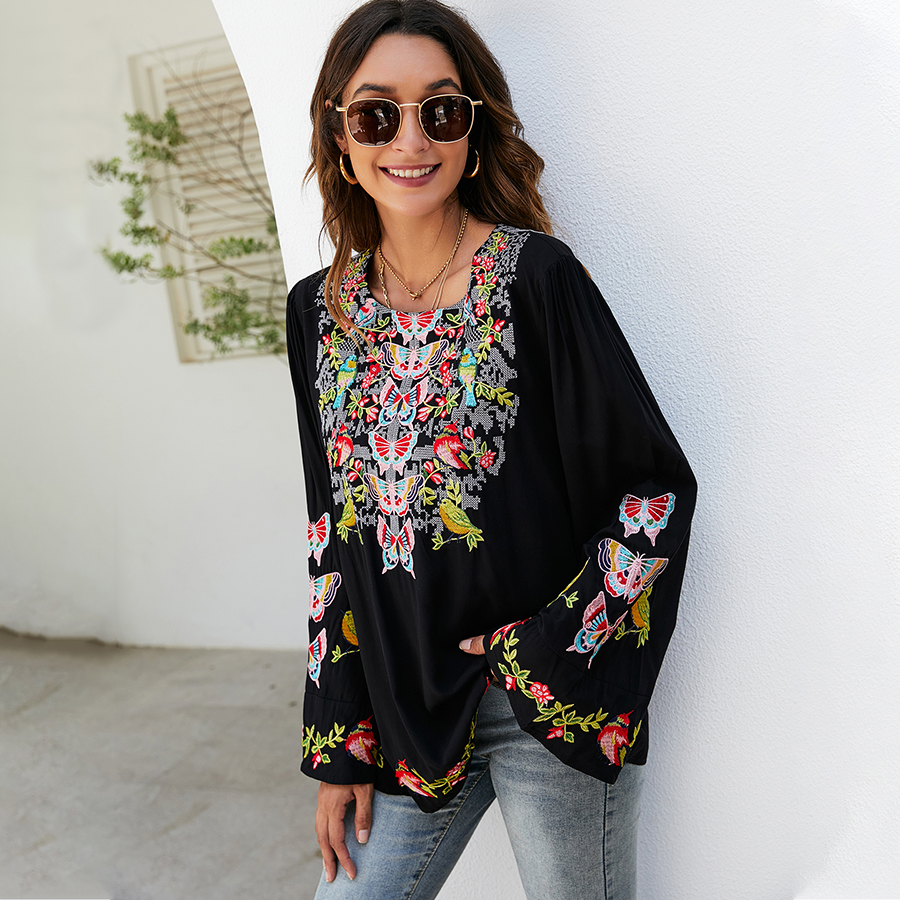 Women's Ethnic Style Colorful Embroidery Stitching Long Sleeve — image 1