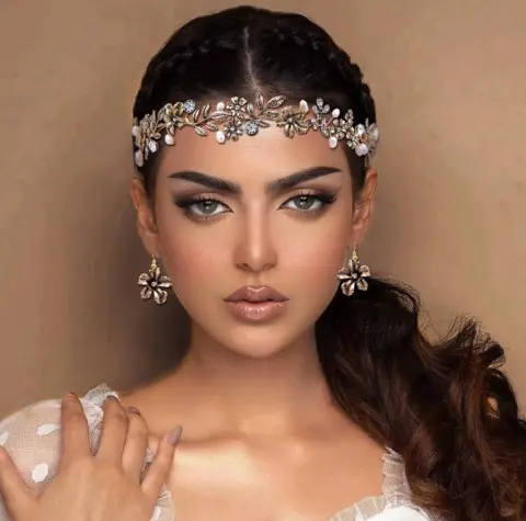 Freshwater Pearl Leaf Design Hair Band