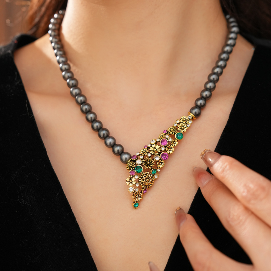 Vintage Baroque Pearl Necklace And Earrings Set Colorful Crystal Floral Jewelry Set Elegant Statement Accessories - Jewelry & Watches