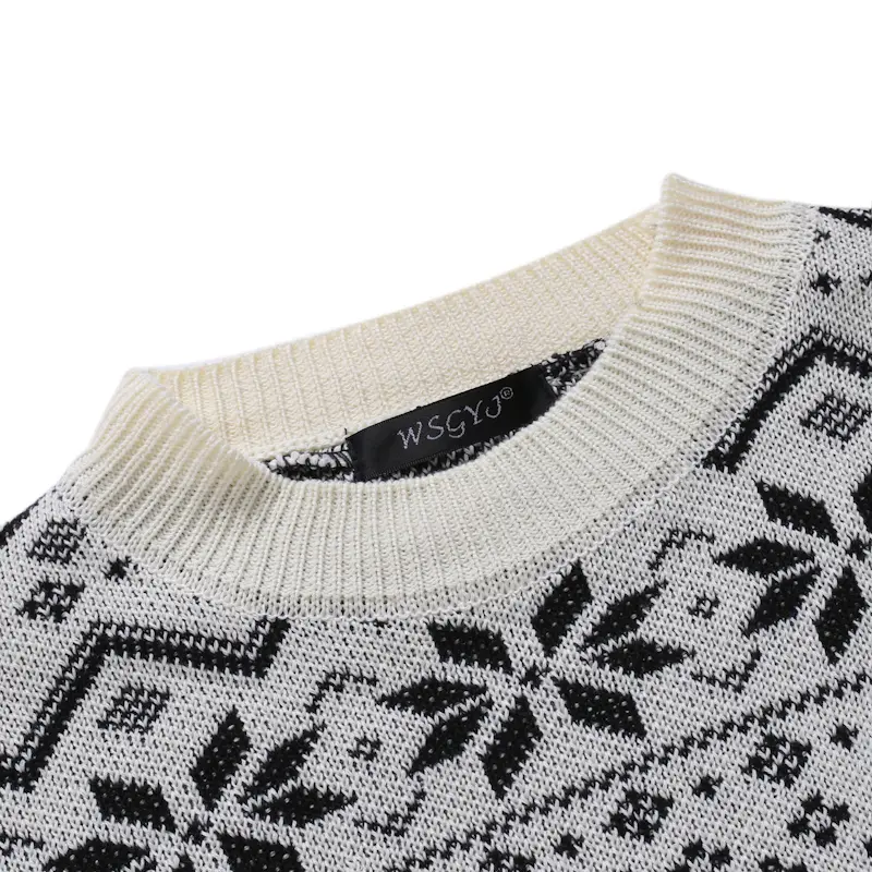 Snowflake Christmas Men's Crew Neck Sweater