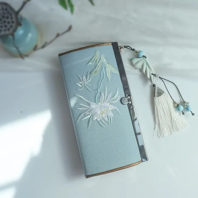 Women's Fashion Artistic Retro Embroidery Clutch Purse Epiphyllum - Shop at LoveMi
