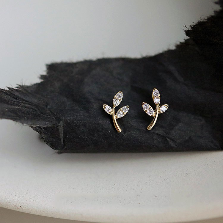 Title 4, Silver Zircon Small Leaf Mini Leaf Shaped Earrings