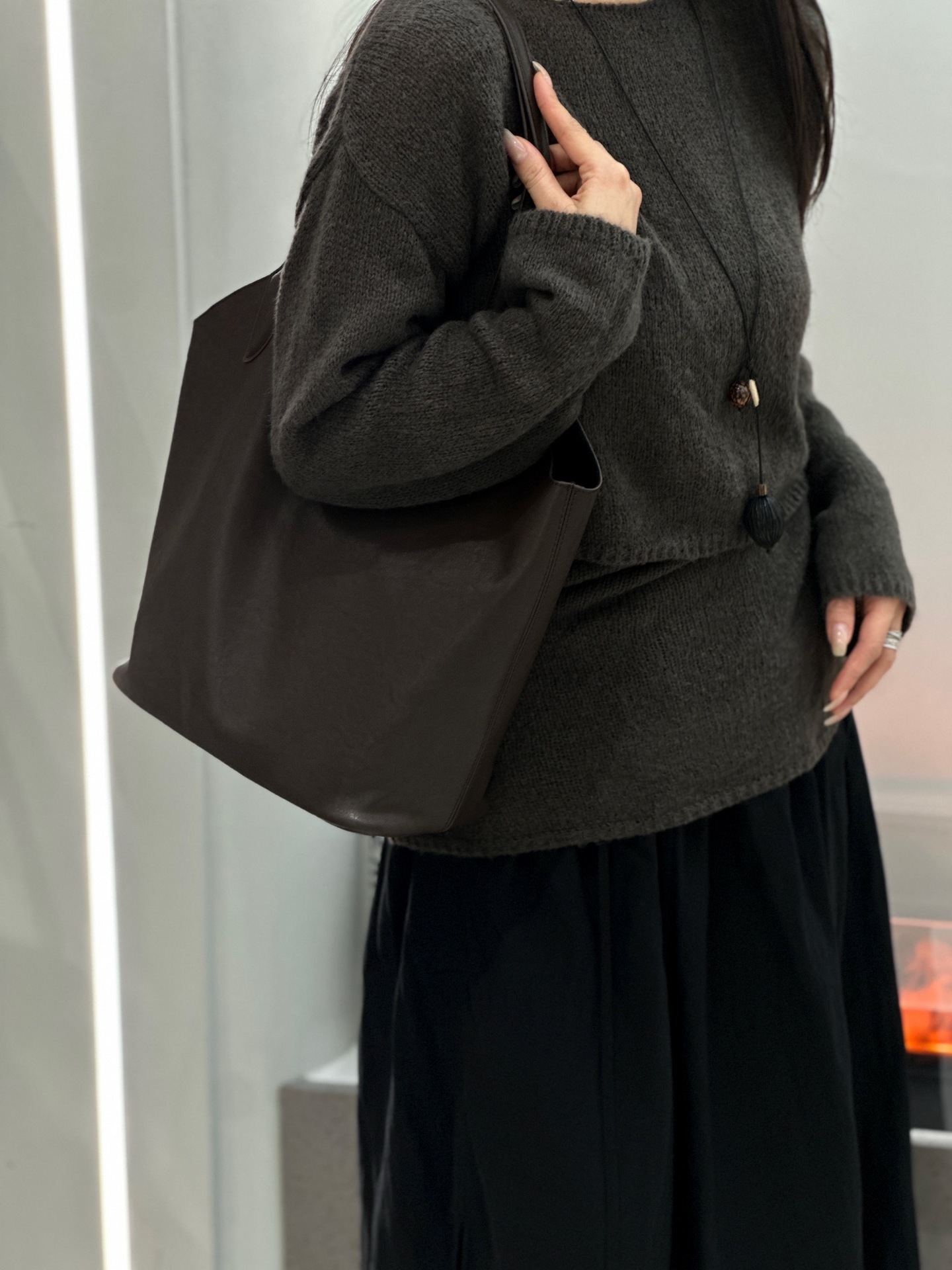 Minimalist High-end Style Basket Bag, New Autumn And Winter Genuine Leather Women's Bag, Roomy Shoulder Bucket Bag For Commuting 9