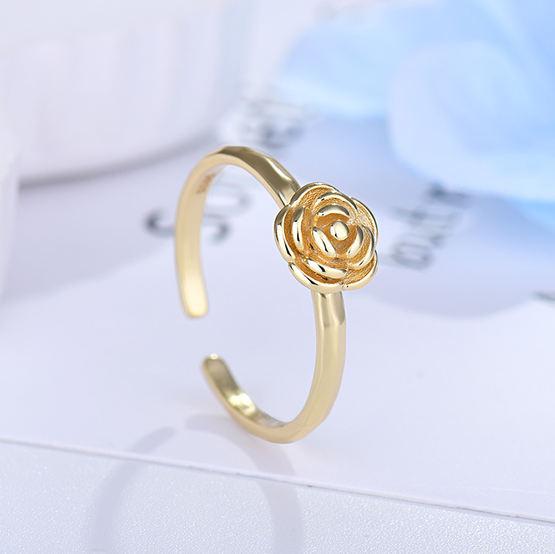 Title 5, Elegant and beautiful rose ring for women, a st...