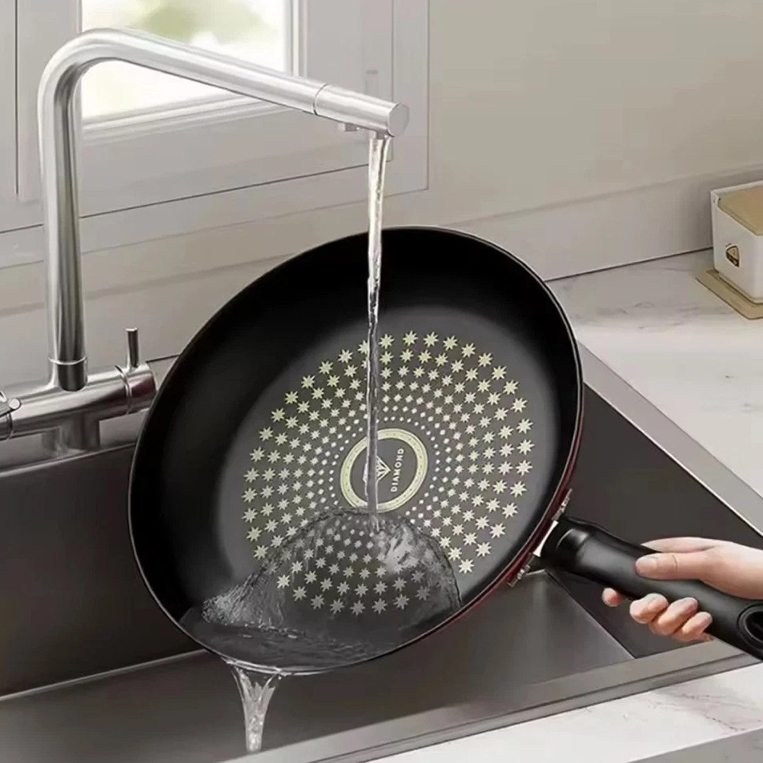 Frying Pan Non Stick 24cm Diamond,Easy To Clean, Induction Compatible — image 9