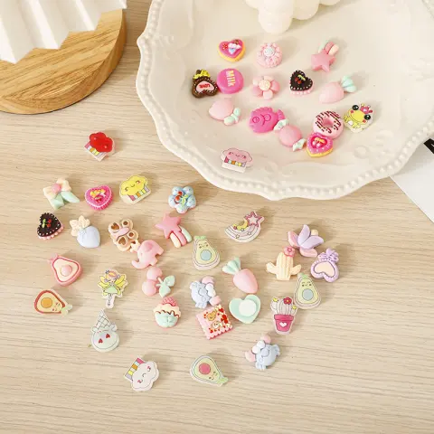 Resin Cartoon Pattern Mobile Phone Stickers Three-dimensional 3D Water