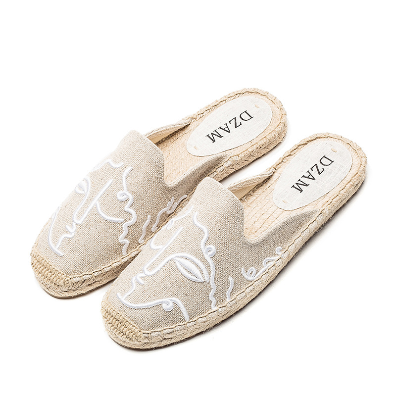 Title 4, Straw flat embroidered sandals and slippers