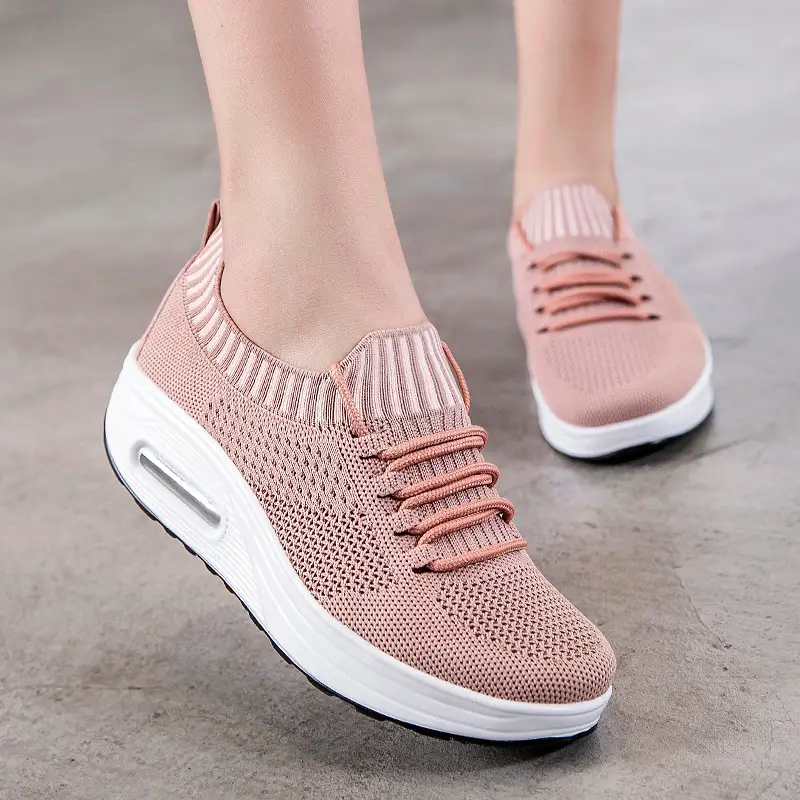 Mesh Low-top Breathable Solid Color Air Cushion Thick-soled Flying Shoes